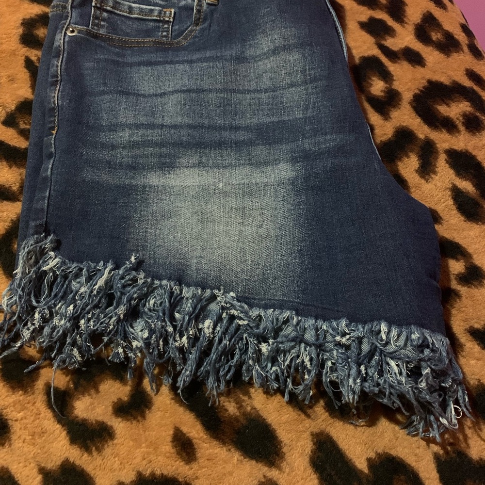 Women plus size denim shorts